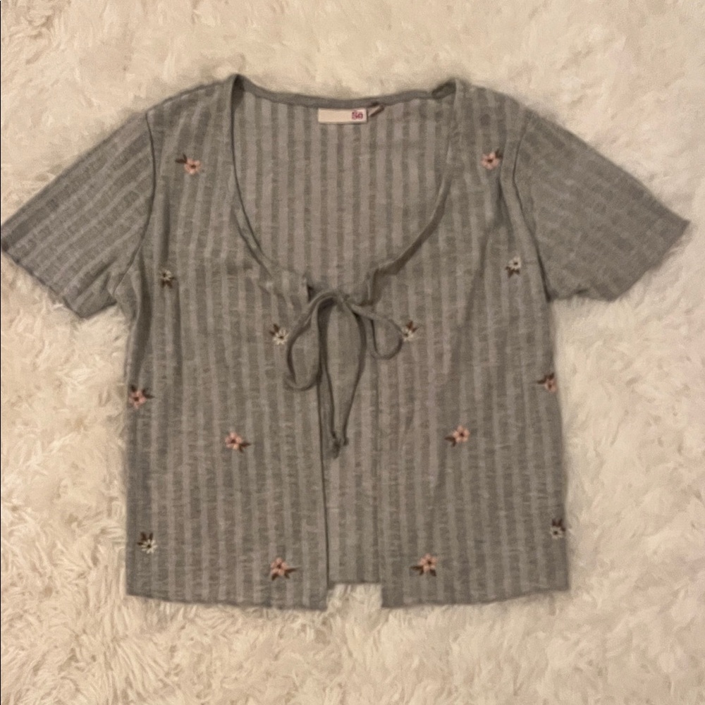 SO Gray Striped Floral Crop Top